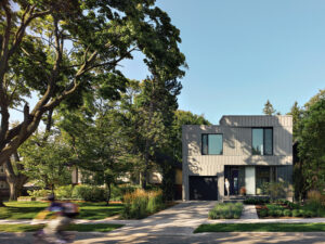 SMP-001_IMG_L1_Front facade_Ben Rahn_A-Frame EDIT