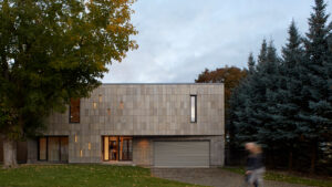 BNK-001_Leacroft House