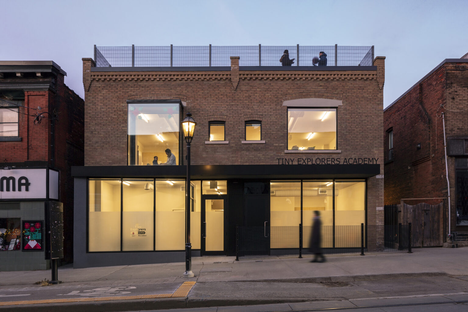 402 Roncesvalles Avenue